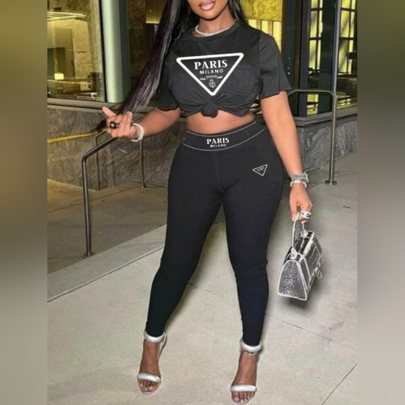 NWT Letter Print Skinny high Stretchy 2 piece Set - Picture 2 of 2